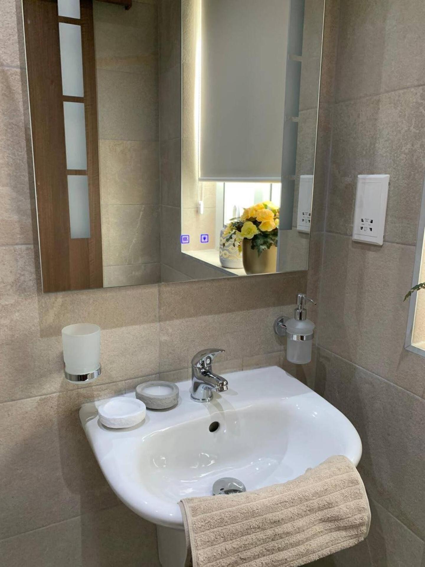 Fl 1 Ta'lonza Luxury With Hot Tub By Homely Apartamento Mellieha