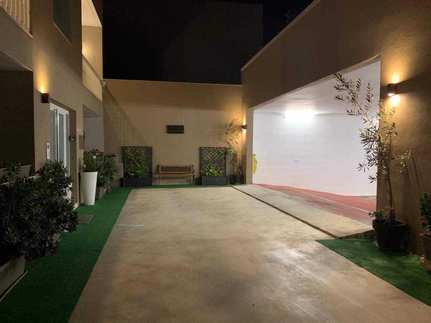 Fl 1 Ta'lonza Luxury With Hot Tub By Homely * Mellieħa